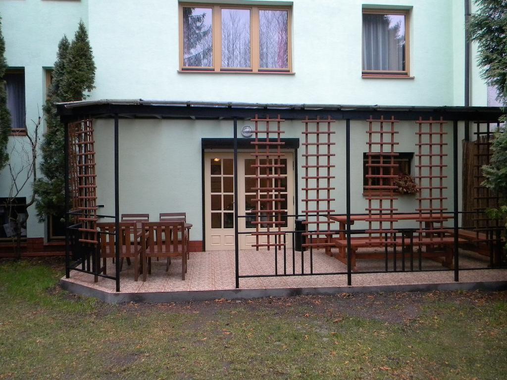 Willa Karis Warsaw Exterior photo